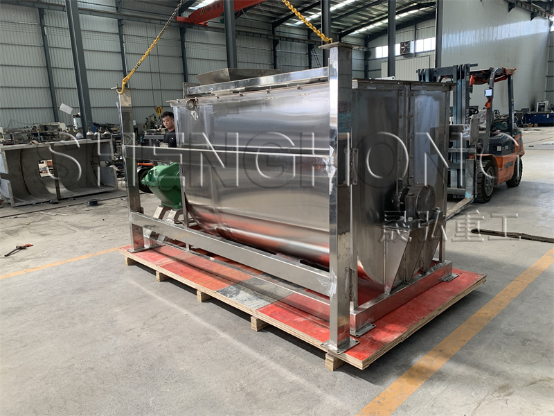 不锈钢卧式搅拌机发往马来西亚